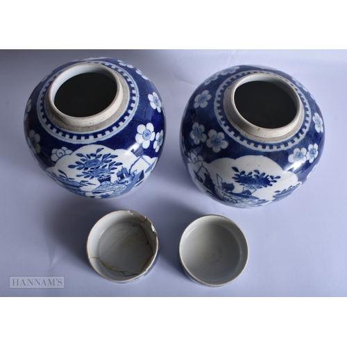 2021 - A PAIR OF 19TH CENTURY CHINESE BLUE AND WHITE PORCELAIN GINGER JARS AND COVERS Qing. 20 cm x 15 cm.