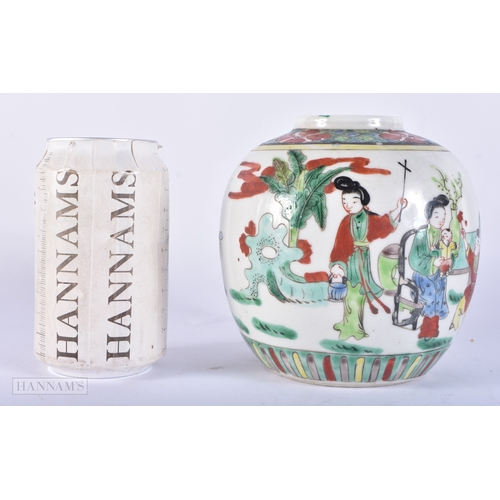 2028 - AN EARLY 20TH CENTURY CHINESE FAMILLE VERTE PORCELAIN JAR Late Qing/Republic. 12cm wide.