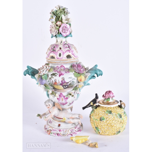 103 - AN 18TH/19TH CENTURY GERMAN MEISSEN STYLE POT POURRI AND COVER together with a smaller Schnee Ballen... 