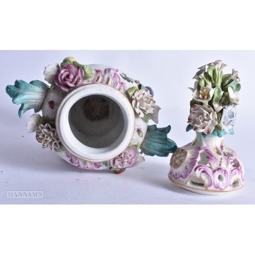 103 - AN 18TH/19TH CENTURY GERMAN MEISSEN STYLE POT POURRI AND COVER together with a smaller Schnee Ballen... 