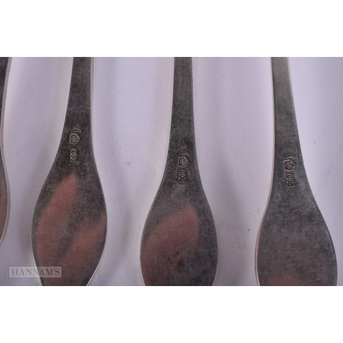 390 - A SET OF SIX ANTIQUE CONTINENTAL SILVER LOBSTER PICKS. 161 grams. 21.5 cm long. (6)