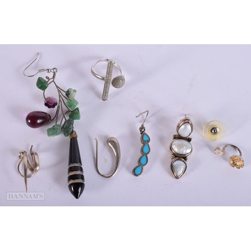 401 - JEWELLERY etc. 73 grams. (qty)