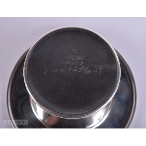 406 - A NOVELTY AMERICAN REED AND BARTON SILVER TOP HAT TOOTH PICK HOLDER. 80 grams. 6 cm x 9 cm.