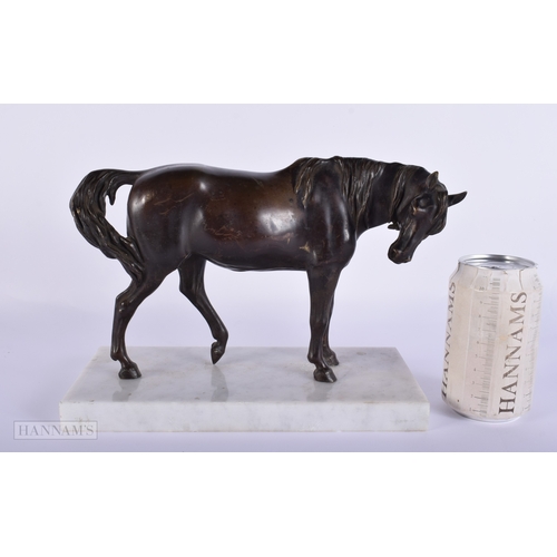411 - A FINE 19TH CENTURY EUROPEAN GRAND TOUR BRONZE FIGURE OF A HORSE modelled upon a marble plinth. 27 c... 