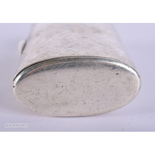 438 - AN ANTIQUE RUSSIAN SILVER BOX. 106 grams. 8.75 cm x 5 cm.