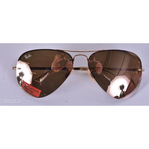 111 - Ray Bans Designer Sunglasses In Cases. (5)