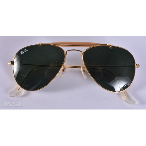 111 - Ray Bans Designer Sunglasses In Cases. (5)