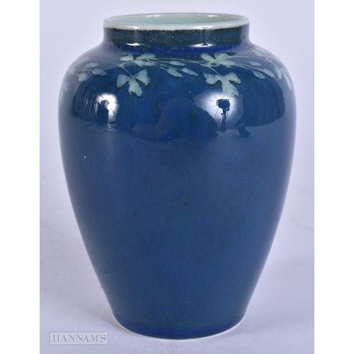 15 - A SMALL RUSKIN PORCELAIN VASE. 9.5 cm high.