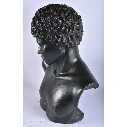 A MONUMENTAL 19TH/20TH CENTURY EUROPEAN GRAND TOUR BRONZE BUST OF A ...