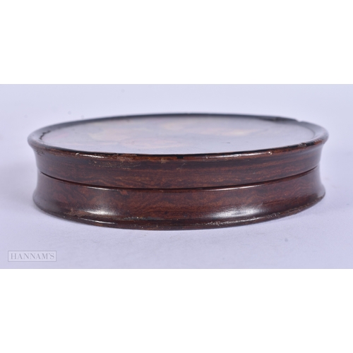 36 - A FINE 19TH CENTURY CONTINENTAL PAINTED PAPIER MACHE SNUFF BOX Attributed to Stobwasser. 10 cm diame... 