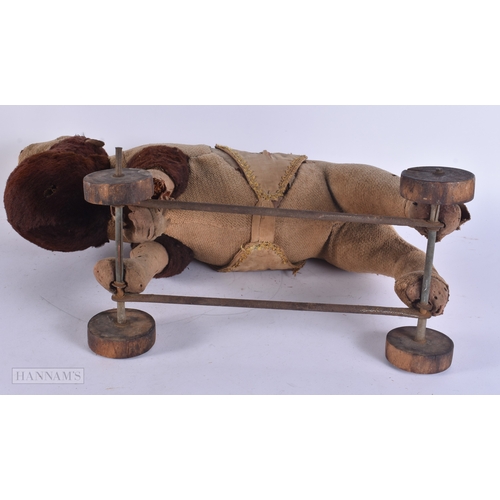 61 - A LARGE ANTIQUE CAMEL TOY possibly Steiff. 50 cm x 40 cm.