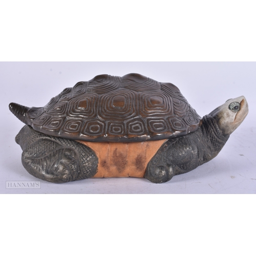 67 - A RARE EARLY 20TH CENTURY EUROPEAN PORCELAIN TORTOISE BOX AND COVER. 21 cm wide.