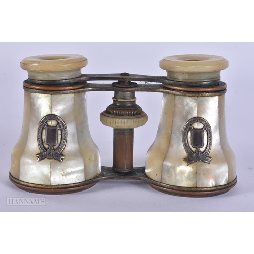 88 - A PAIR OF MOTHER OF PEARL OPERA GLASSES. 10 cm x 8 cm.