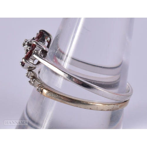 1130 - 9ct white gold garnet and diamond wedding ring set (2.7g) (2)