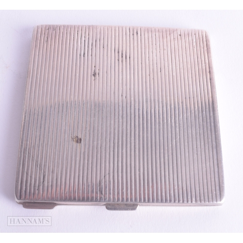 1190 - .925 sterling silver ladies vanity compact 112g. 7.5 cm square.