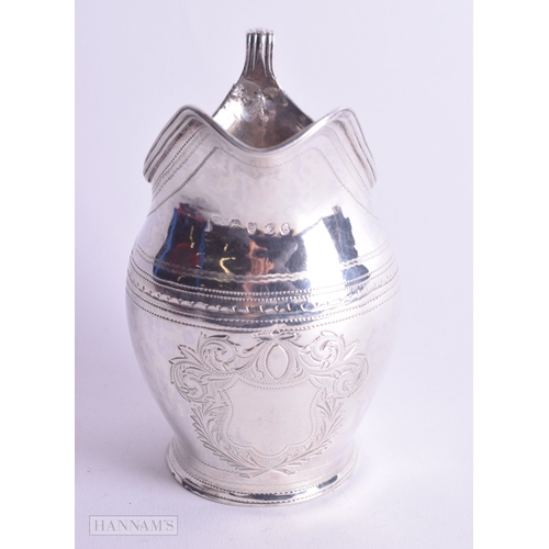1202 - .925 sterling silver Georgian cream jug 104g. London 1818. 104 grams. 10.75 cm high.