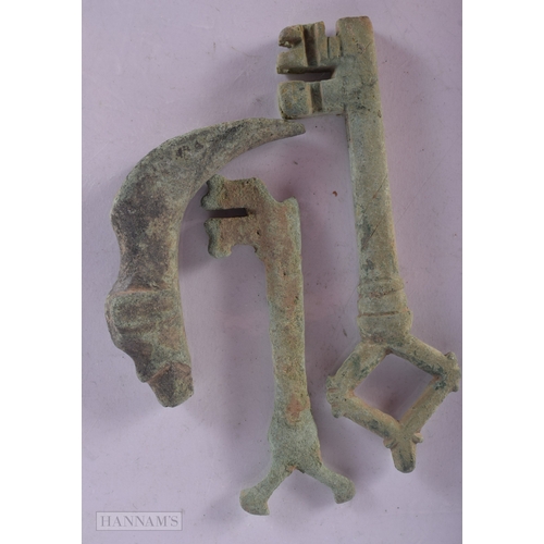 1285 - Collection of Archaeological / Metal Detectorist Finds inc. Roman, Key 272g. (qty)