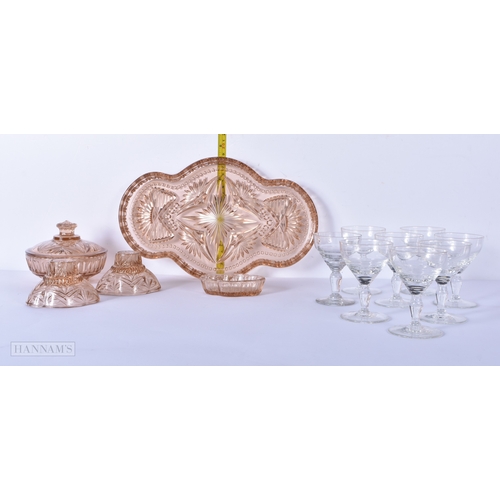 3027 - A Carnival glass dressing table set together with a set of Port glasses 30cm (13)