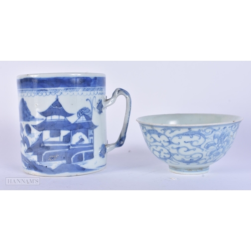 306 - A 19TH CENTURY CHINESE BLUE AND WHITE PORCELAIN MUG Qing, together with a blue and white bowl. Large... 