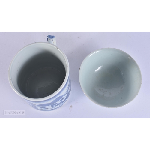 306 - A 19TH CENTURY CHINESE BLUE AND WHITE PORCELAIN MUG Qing, together with a blue and white bowl. Large... 