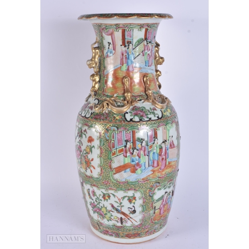 344 - A LARGE 19TH CENTURY CHINESE CANTON FAMILLE ROSE VASE Qing. 48 cm high.