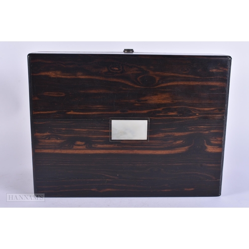 352 - AN EARLY VICTORIAN CARVED COROMANDEL COUNTRY HOUSE BOX. 32 cm x 22 cm x 16 cm.