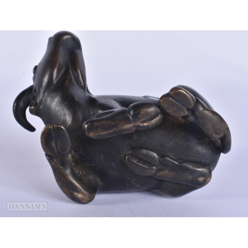 416 - AN 18TH/19TH CENTURY CHINESE BRONZE WATER DROPPER Qing, modelled as a figure upon a buffalo. 7.5 cm ... 
