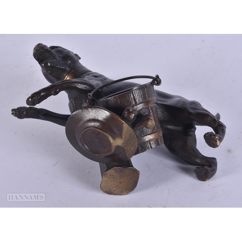 457 - A 19TH CENTURY FRENCH BRONZE RAGING DOG DESK STAND. 15 cm x 13 cm.