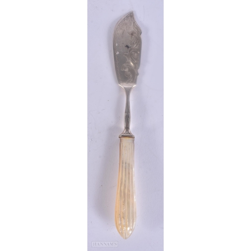 472 - A VICTORIAN IRISH SILVER AND MOTHER OF PEARL KNIFE. Dublin 1868. 49 grams. 20 cm long.  WE ARE UNABL... 