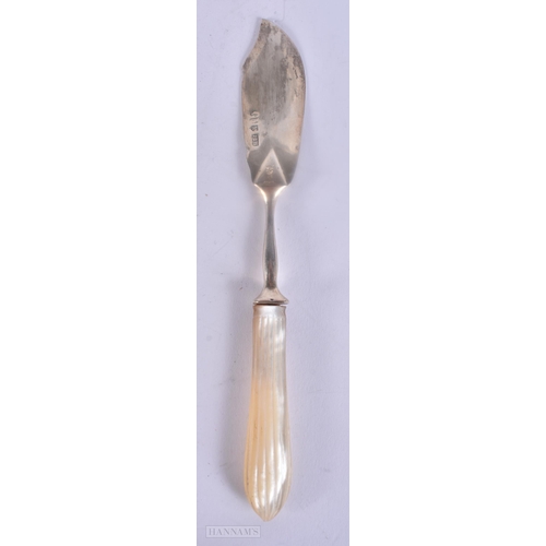 472 - A VICTORIAN IRISH SILVER AND MOTHER OF PEARL KNIFE. Dublin 1868. 49 grams. 20 cm long.  WE ARE UNABL... 