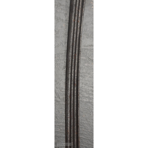 493 - AN ANTIQUE MIDDLE EASTERN SWORD. 85 cm long.  WE ARE UNABLE TO SHIP THIS LOT IN-HOUSE