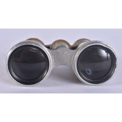 508 - A PAIR OF MOTHER OF PEARL OPERA GLASSES. 10 cm x 8 cm.