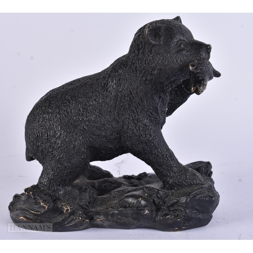 901 - A CONTINENTAL BRONZE BEAR. 14 cm x 14 cm.