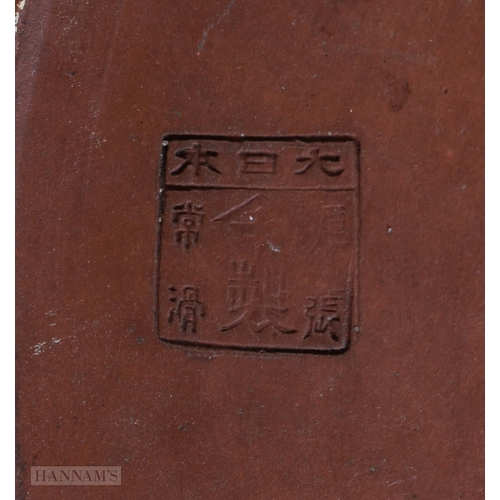 924 - A LARGE 19TH CENTURY JAPANESE MEIJI PERIOD PAINTED TERRACOTTA STICK STAND. 59 cm high.