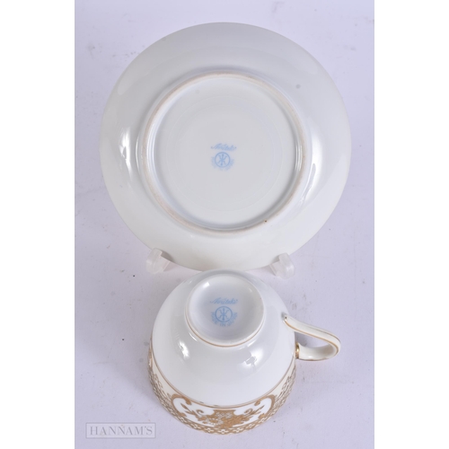 926 - A JAPANESE NORITAKE PORCELAIN SERVICE. Largest 22cm wide. (qty)