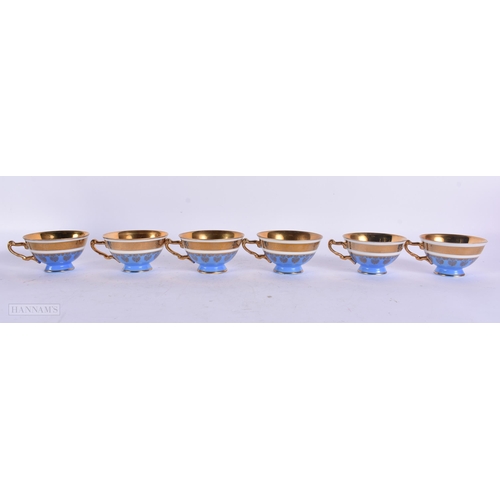 937 - A BAVARIAN VIENNA STYLE TEASET. Largest 18 cm wide. (qty)