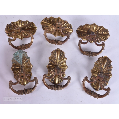 Lot 982       
