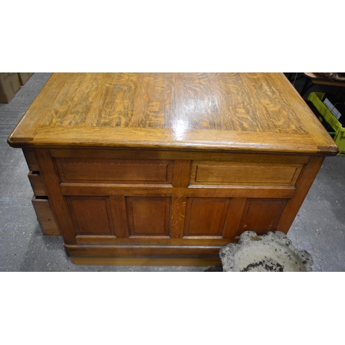 3996 - A substantial vintage oak Partners desk by Shannon 89 x 151 x 121cm