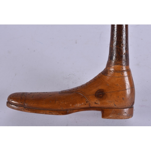 241 - A VICTORIAN CARVED WOOD SUNDAY STICK. 90 cm long.