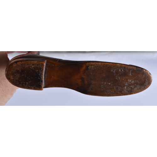 241 - A VICTORIAN CARVED WOOD SUNDAY STICK. 90 cm long.