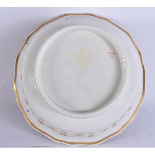 272 - AN EARLY 19TH CENTURY ENGLISH PORCELAIN SCALLOPED BOWL painted with flowers. 17 cm wide.