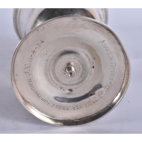 293 - A CONTINENTAL SILVER GOBLET. 232 grams. 14.5 cm high.