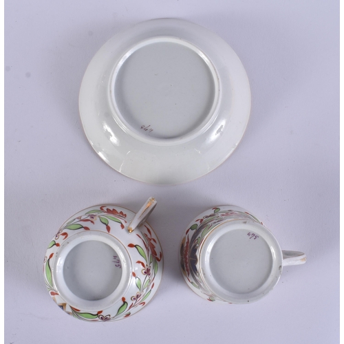 120 - TWO EARLY 19TH CENTURY CHAMBERLAINS WORCESTER PORCELAIN TRIOS. (6)