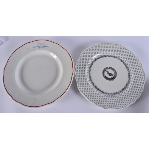 122 - SIX 19TH CENTURY CHAMBERLAINS AND GRAINGERS WORCESTER PLATES AND DISHES. (6)