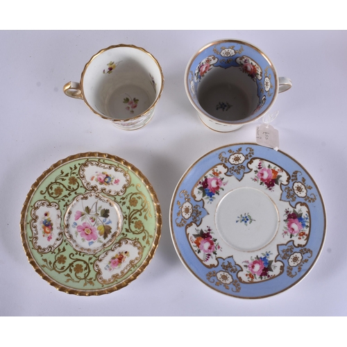 124 - SIX EARLY 19TH CENTURY CHAMBERLAINS WORCESTER CUPS AND SAUCERS. (12)