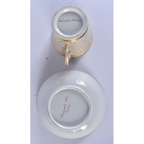 142 - AN EARLY 19TH CENTURY CHAMBERLAINS WORCESTER CUP AND SAUCER. 12 cm wide. (2)