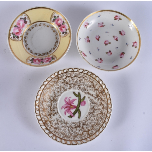 143 - THREE EARLY 19TH CENTURY CHAMBERLAINS WORCESTER FLORAL CUPS AND SAUCERS. (6)