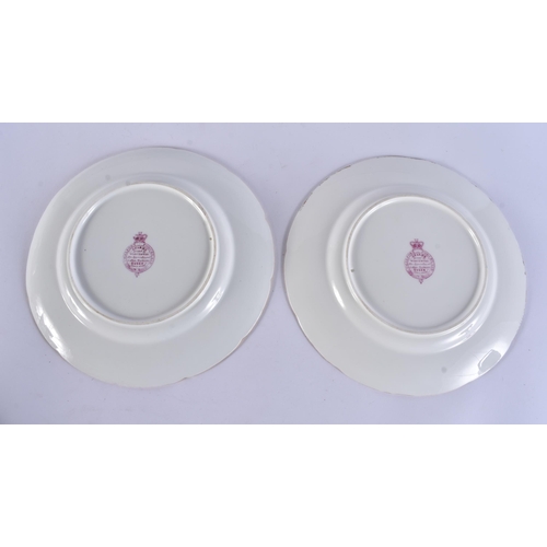 148 - FOUR FINE EARLY 19TH CENTURY COALPORT ARMORIAL PORCELAIN DISHES. Largest 27 cm wide. (4)