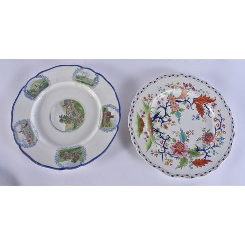 155 - THREE EARLY 19TH CENTURY CHAMBERLAINS & GRAINGERS WORCESTER PLATES. 25 cm wide. (3)