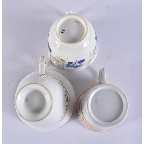 161 - FIVE 19TH CENTURY WORCESTER TRIOS. (15)